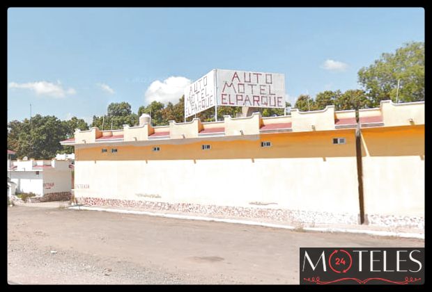 Auto Hotel El Parque en Tecoman Colima